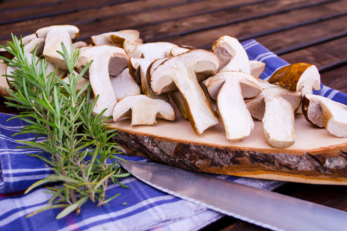 Come pulire i funghi porcini freschi