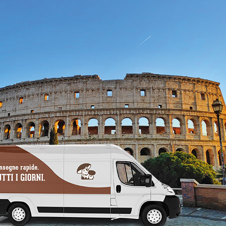 Camion Cimina Funghi davanti al Colosseo